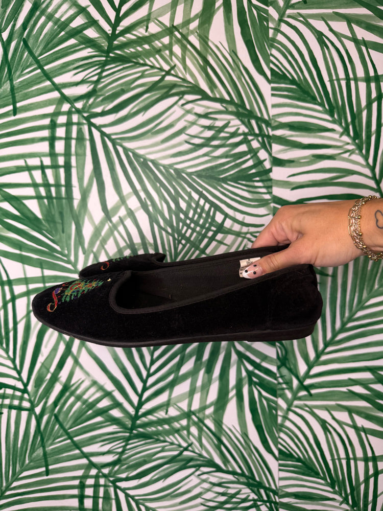Vintage Velvet Holiday Flats β Christmas Tree Embroidery, Size 8