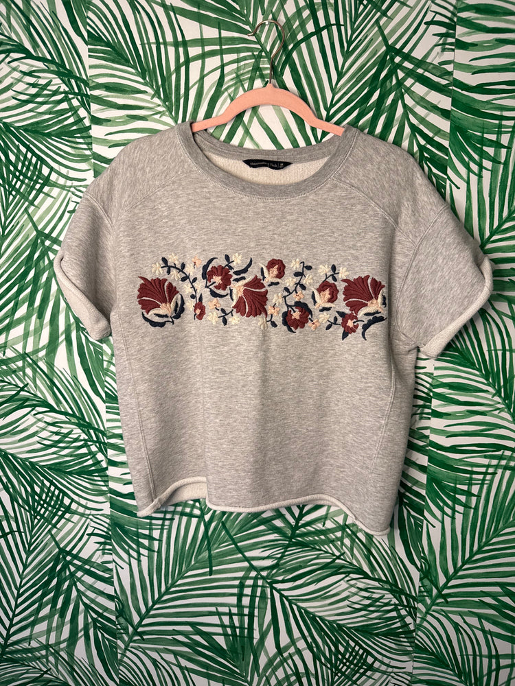 Vintage Abercrombie & Fitch Gray Cropped Sweatshirt – Size Medium