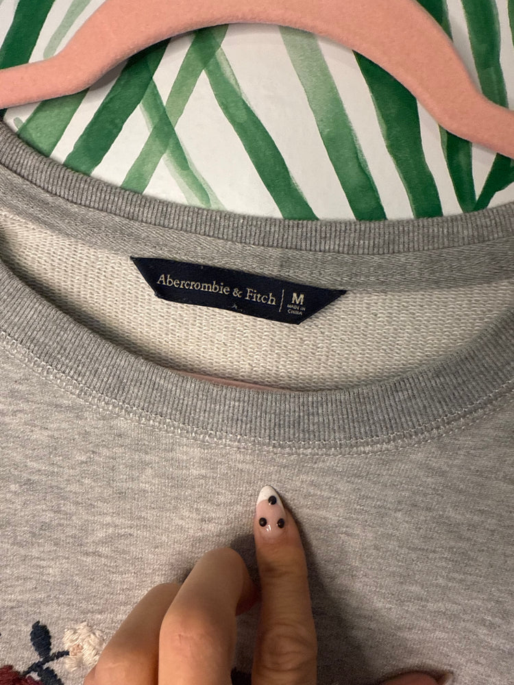 Vintage Abercrombie & Fitch Gray Cropped Sweatshirt – Size Medium