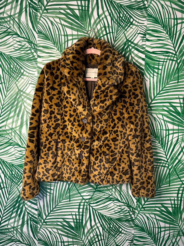 Banana Republic Leopard Faux Fur Coat – Size XS