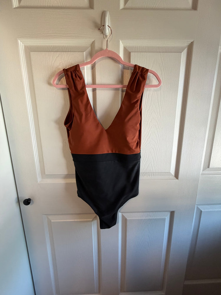 NWT Summersault Ruffle Backflip Swimsuit