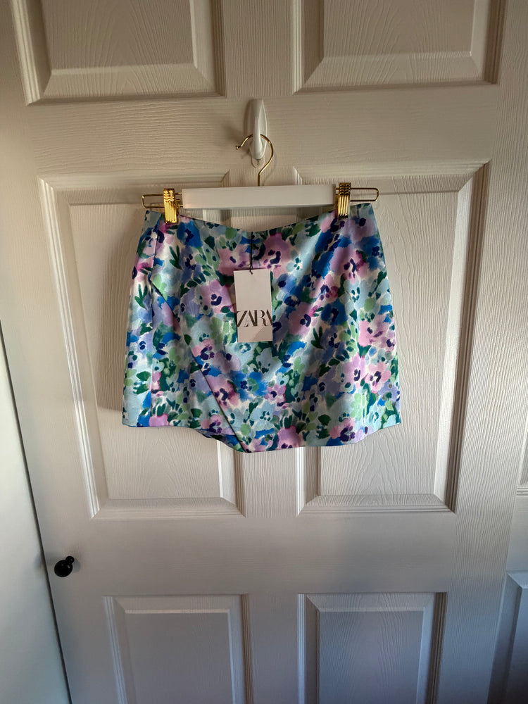 ZARA floral satin skort