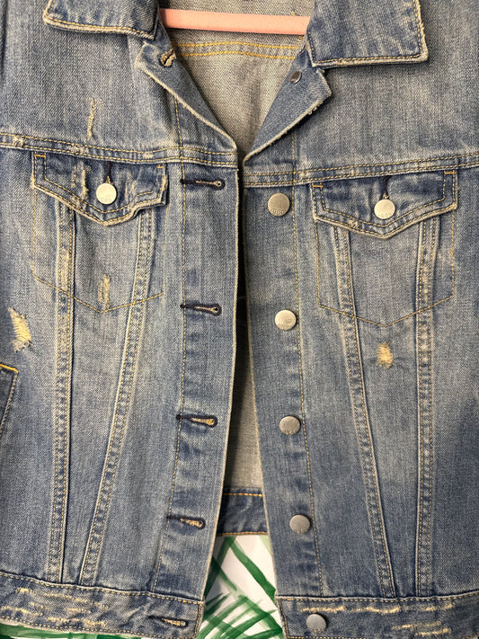 GAP Distressed Medium Wash Denim Jacket – Size Small
