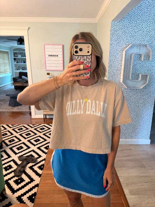Dilly Dally Crop Tee