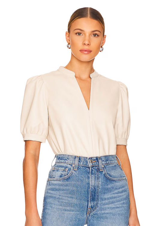 Evereve Cream Vegan Leather Top – Size XS