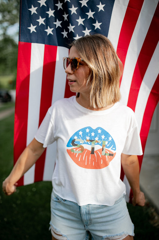 STL Lips T-shirt
